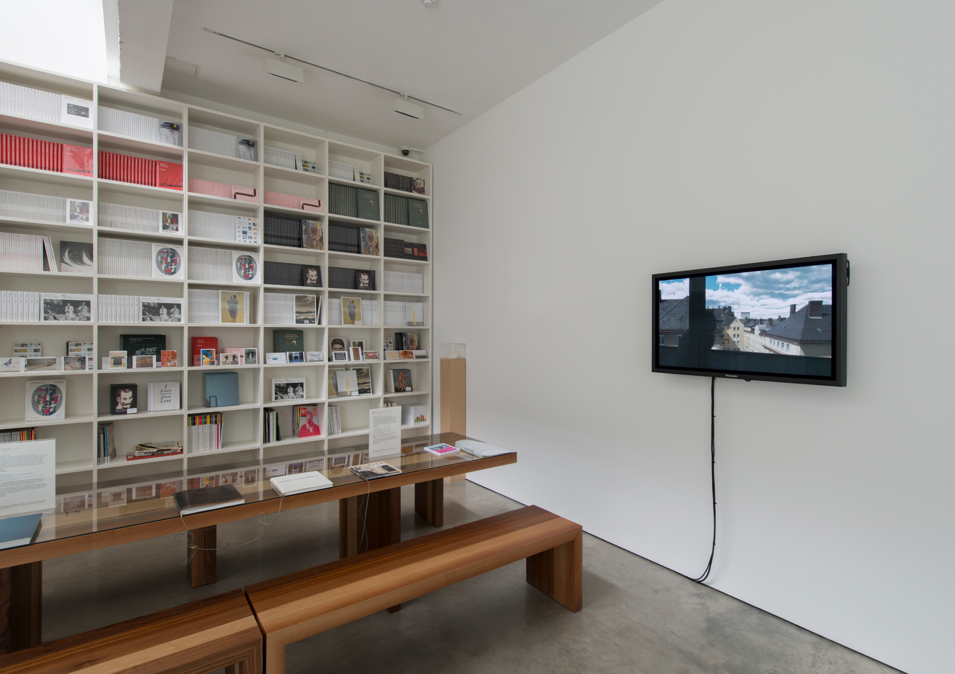Parasol unit, London, 2012 (photo Hugo Glendinnin)